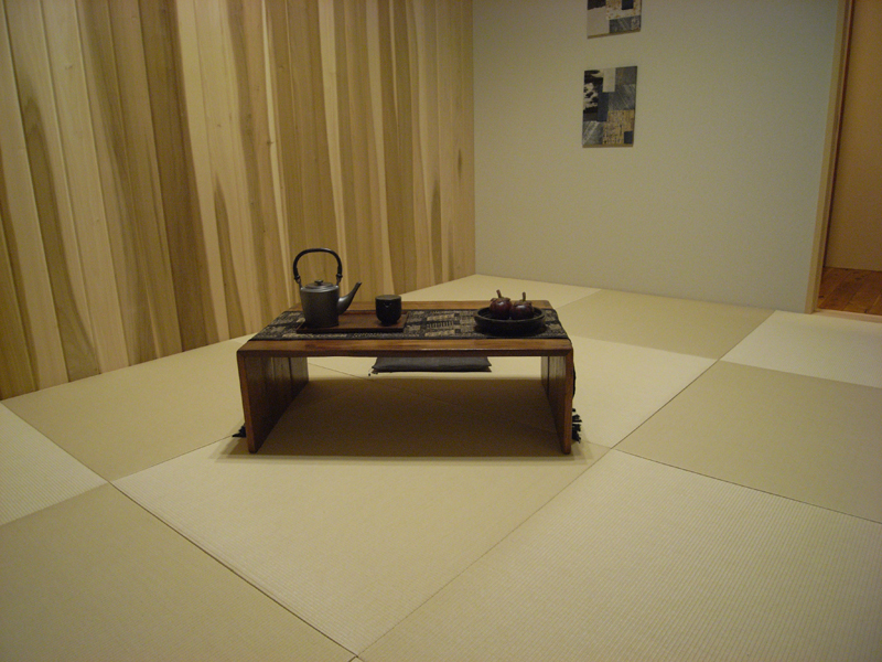 采用目積-葉綠。